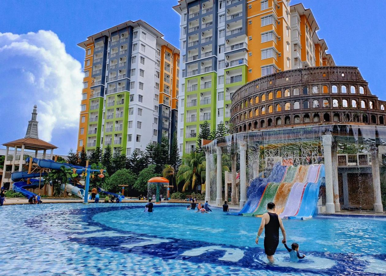 Melaka Top Largest Waterpark Resort - By Youbnb Homestay Melaka Extérieur photo