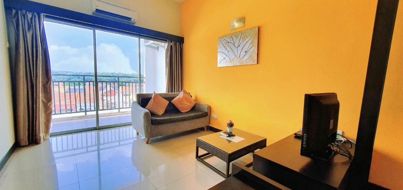 Melaka Top Largest Waterpark Resort - By Youbnb Homestay Melaka Extérieur photo